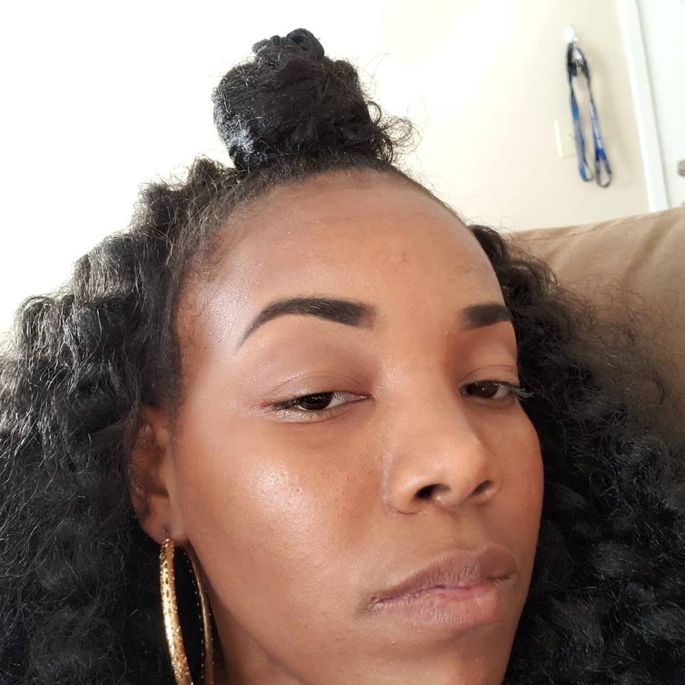 Meet your Posher, Nadia